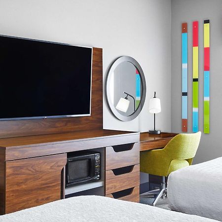 Hampton Inn & Suites Риджкрест Экстерьер фото