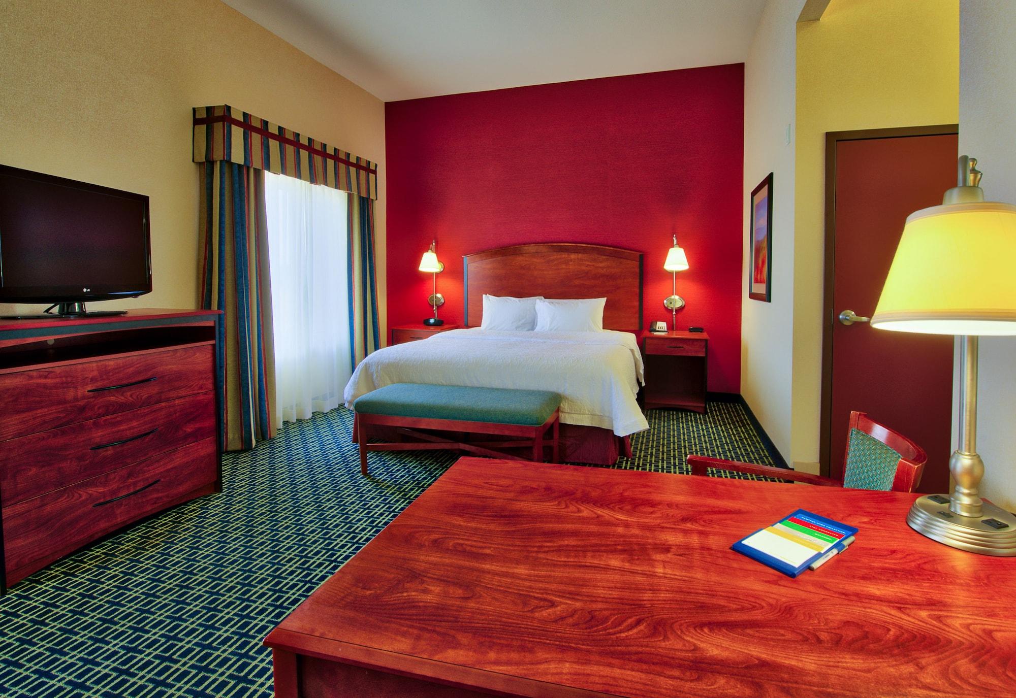Hampton Inn & Suites Риджкрест Экстерьер фото
