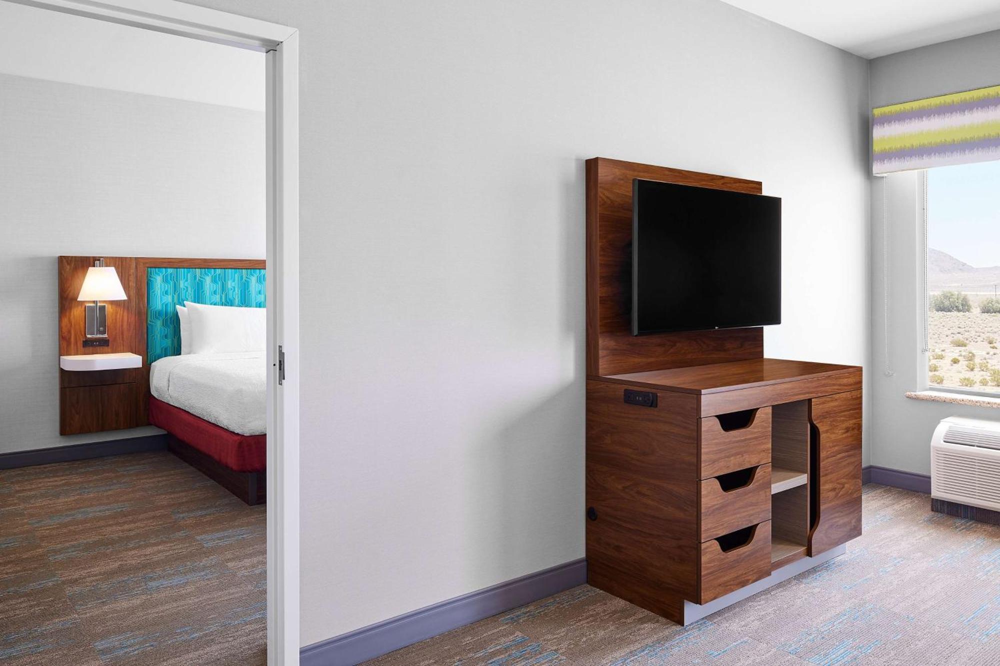 Hampton Inn & Suites Риджкрест Экстерьер фото